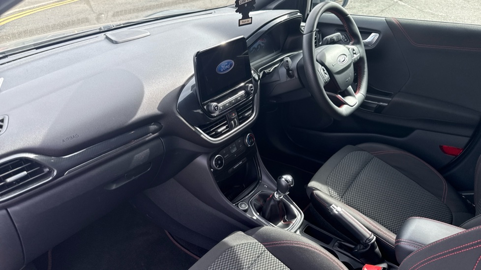 Ford Puma 1.0 EcoBoost Hybrid mHEV ST-Line 5dr Petrol Hatchback - Image 9