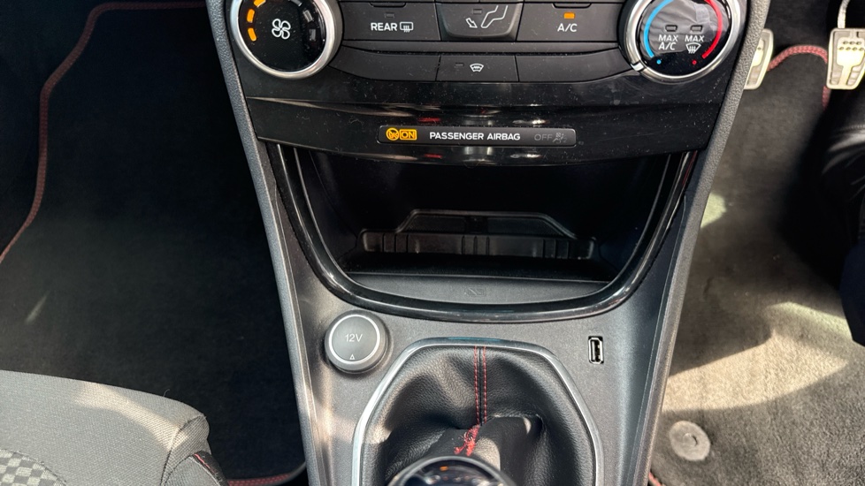 Ford Puma 1.0 EcoBoost Hybrid mHEV ST-Line 5dr Petrol Hatchback - Image 36