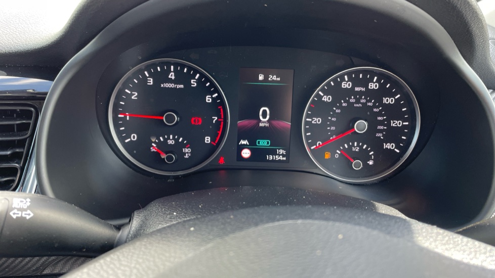 Kia Stonic 1.0T GDi 48V GT-Line S 5dr Petrol Estate - Image 32