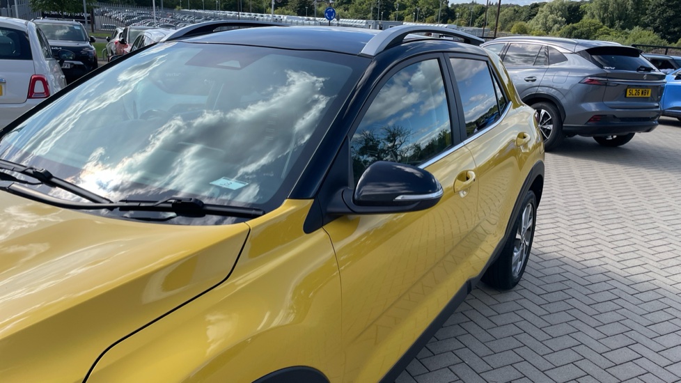 Kia Stonic 1.0T GDi 48V GT-Line S 5dr Petrol Estate - Image 47