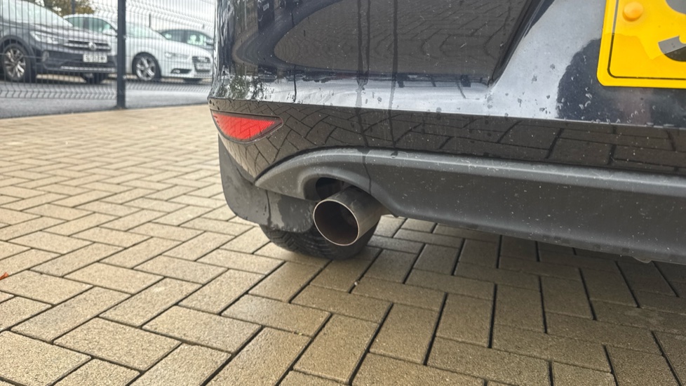 Volkswagen Golf 1.6 TDI 110 Match 5dr Diesel Hatchback - Image 24