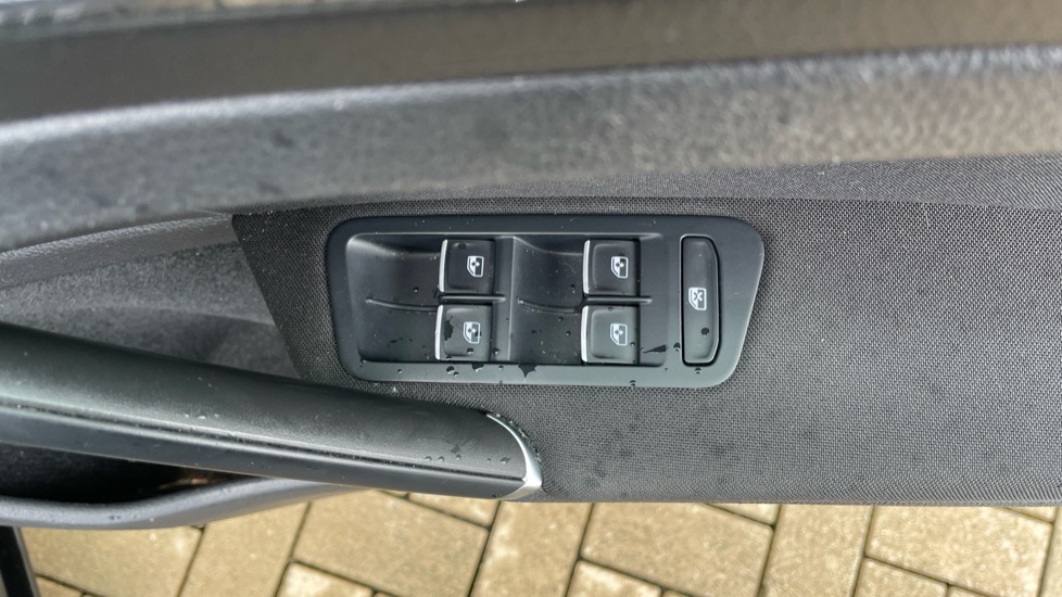 Volkswagen Golf 1.5 TSI EVO 150 R-Line 5dr DSG Petrol Hatchback - Image 22