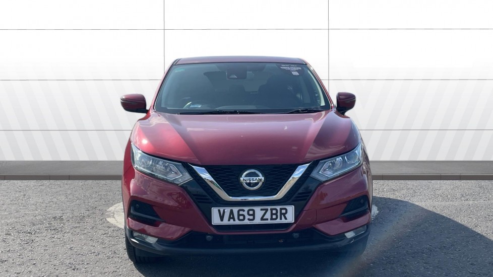 Nissan Qashqai 1.3 DiG-T Acenta Premium 5dr Petrol Hatchback - Image 3