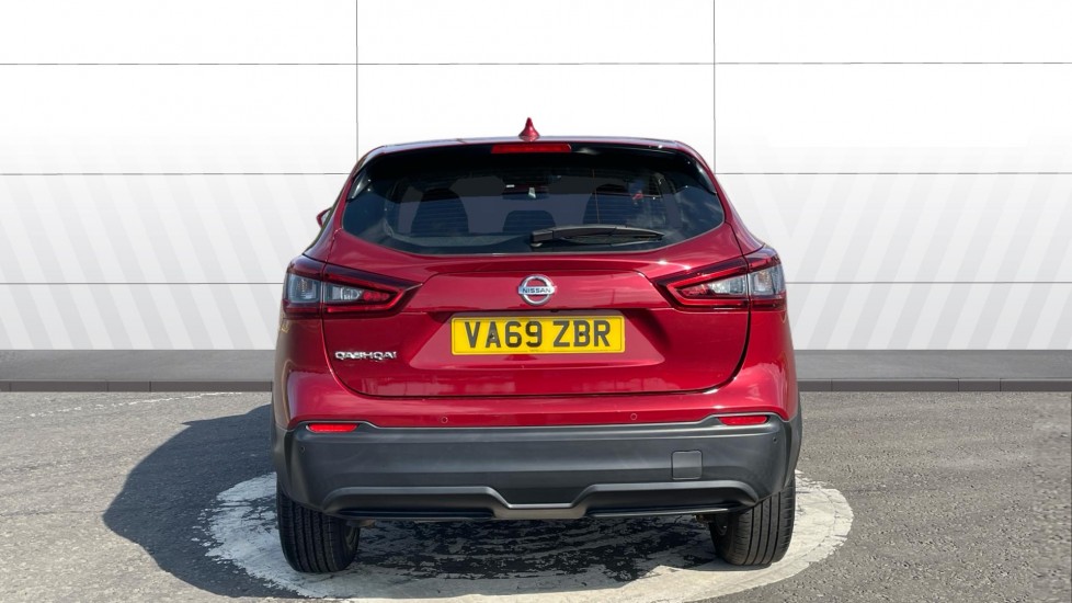 Nissan Qashqai 1.3 DiG-T Acenta Premium 5dr Petrol Hatchback - Image 6
