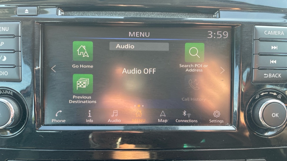 Nissan Qashqai 1.3 DiG-T Acenta Premium 5dr Petrol Hatchback - Image 38