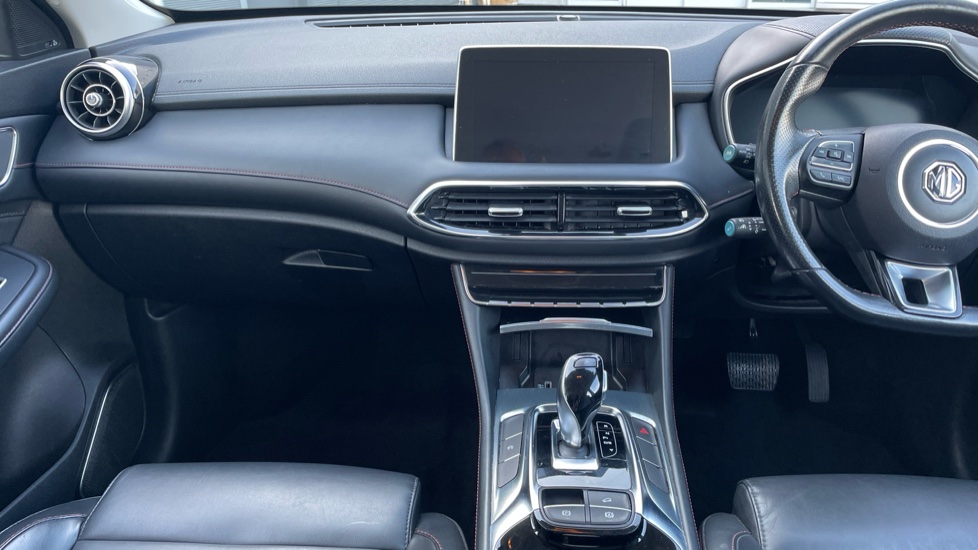 MG HS 1.5 T-GDI Excite 5dr DCT Petrol Hatchback - Image 14