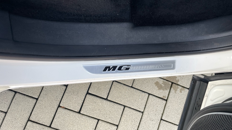 MG HS 1.5 T-GDI Excite 5dr DCT Petrol Hatchback - Image 51