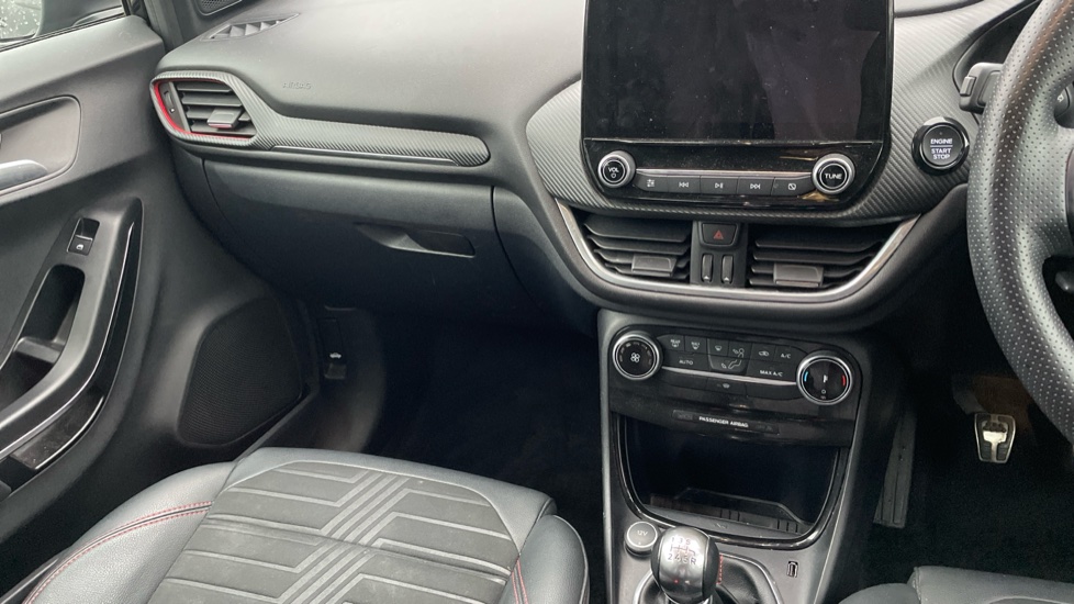Ford Puma 1.0 EcoBoost Hybrid mHEV 155 ST-Line X 5dr Petrol Hatchback - Image 14