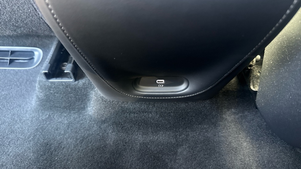 MG IM6 553kW Launch Edition 100kWh 5dr AWD Auto Electric Estate - Image 21