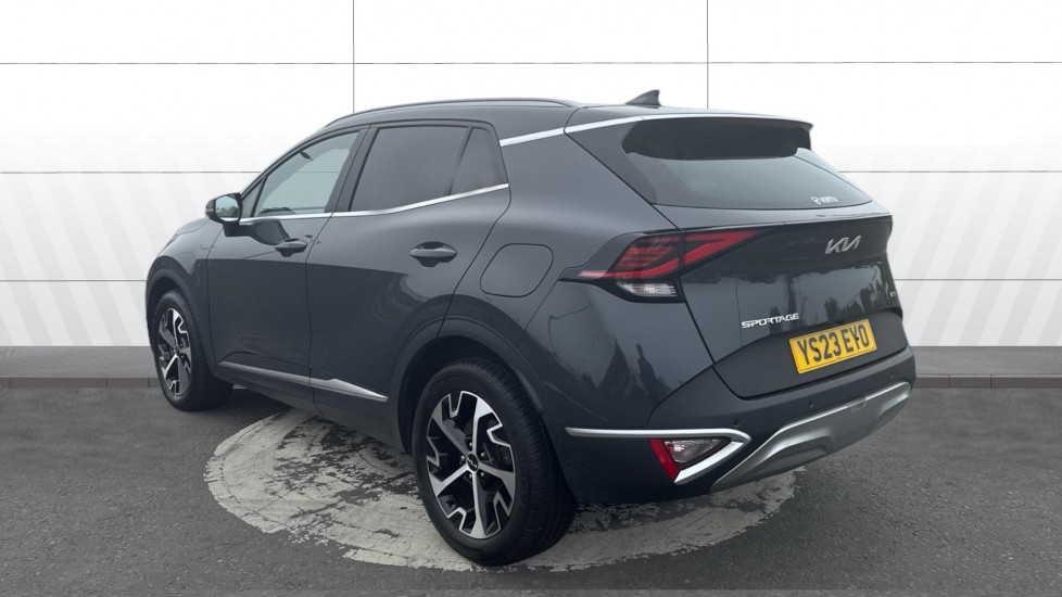 Kia Sportage 1.6T GDi HEV 3 5dr Auto Hybrid Estate - Image 2