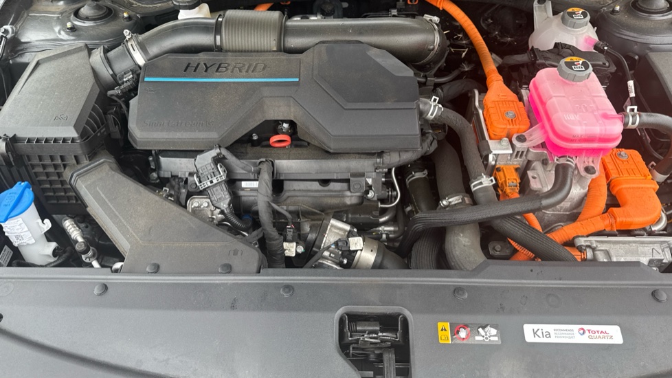 Kia Sportage 1.6T GDi HEV 3 5dr Auto Hybrid Estate - Image 8