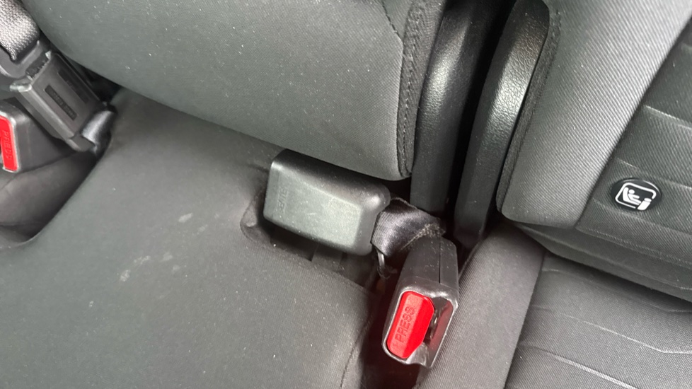 Kia Sportage 1.6T GDi HEV 3 5dr Auto Hybrid Estate - Image 17
