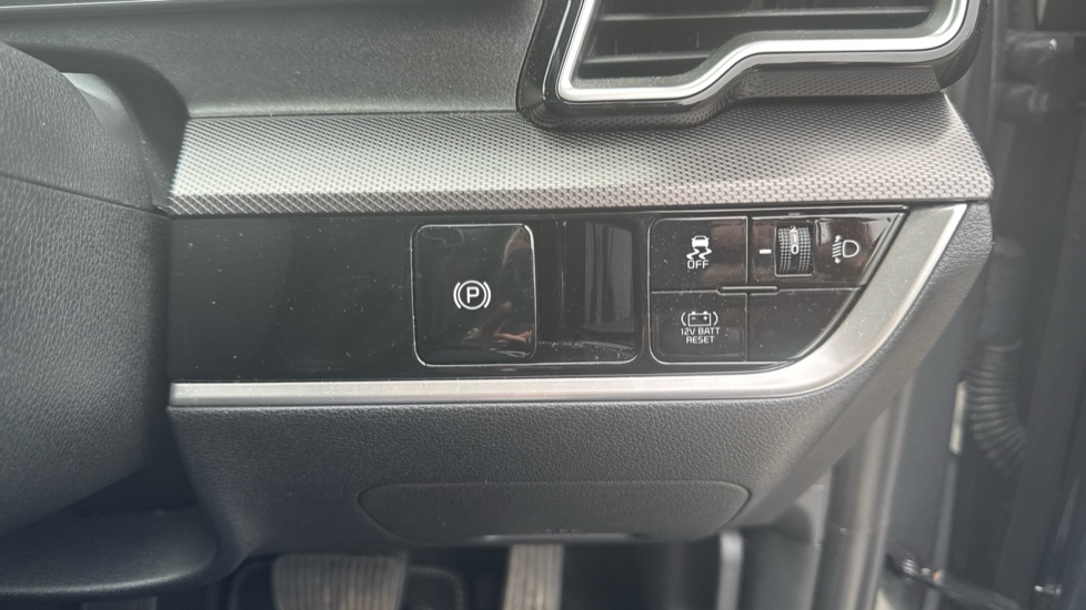 Kia Sportage 1.6T GDi HEV 3 5dr Auto Hybrid Estate - Image 44