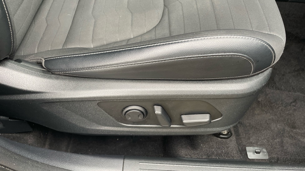 Kia Sportage 1.6T GDi ISG 3 5dr Petrol Estate - Image 23