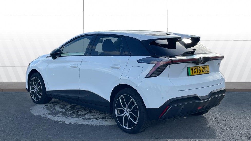 MG MG4 150kW Trophy EV Long Range 64kWh 5dr Auto Electric Hatchback - Image 2