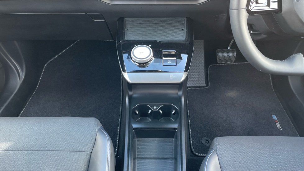 MG MG4 150kW Trophy EV Long Range 64kWh 5dr Auto Electric Hatchback - Image 13
