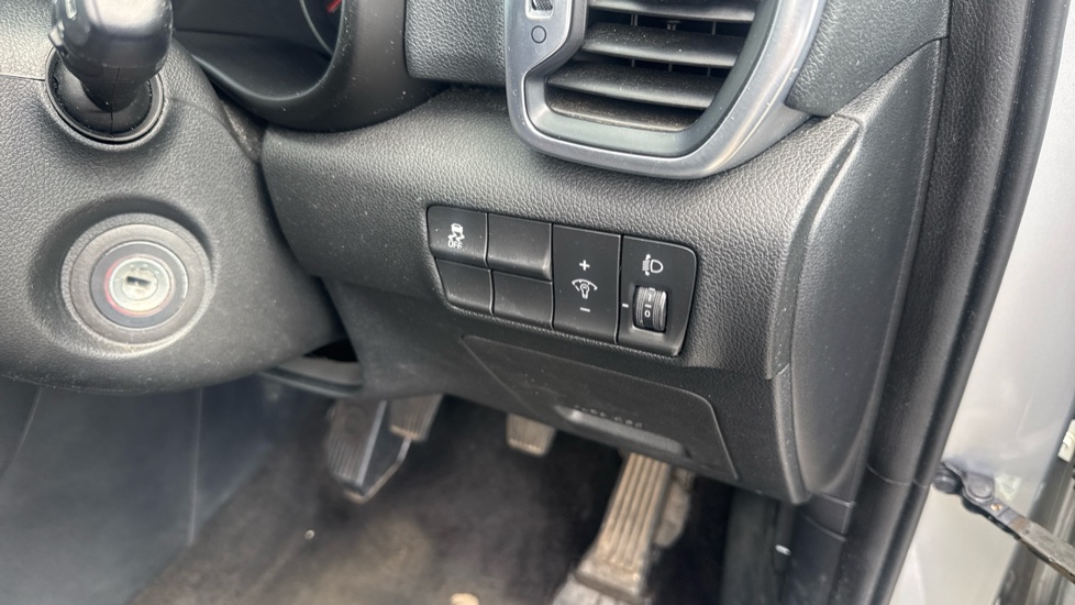 Kia Sportage 1.6 GDi 1 5dr Petrol Estate - Image 32