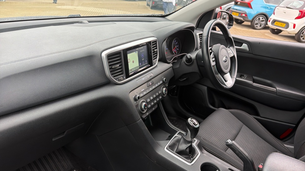 Kia Sportage 1.6 GDi ISG 2 5dr Petrol Estate - Image 9