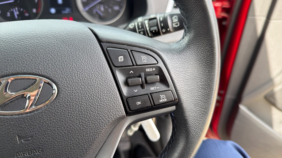 Hyundai TUCSON 1.6 GDi Blue Drive SE Nav 5dr 2WD Petrol Estate - Image 36