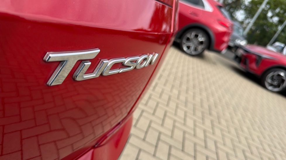 Hyundai TUCSON 1.6 GDi Blue Drive SE Nav 5dr 2WD Petrol Estate - Image 45