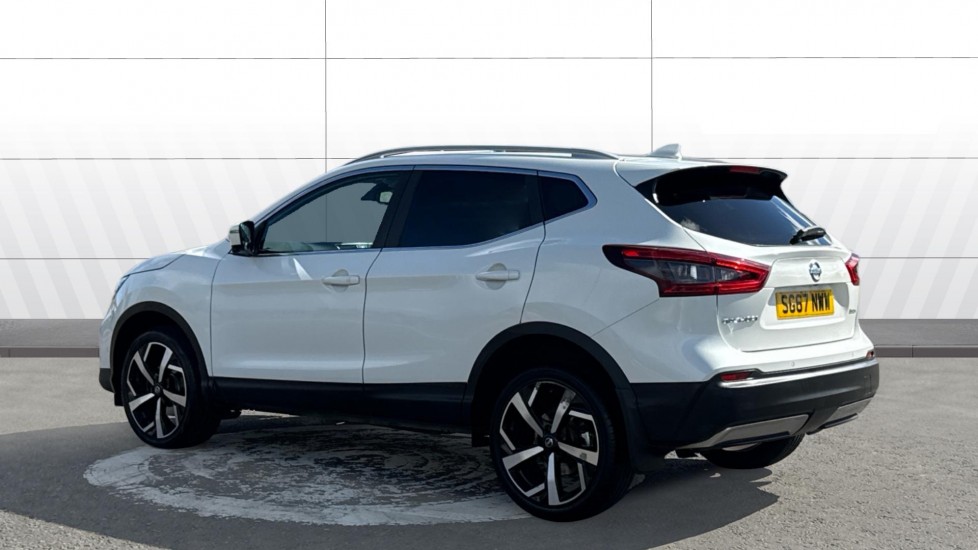 Nissan Qashqai 1.2 DiG-T Tekna 5dr Petrol Hatchback - Image 2