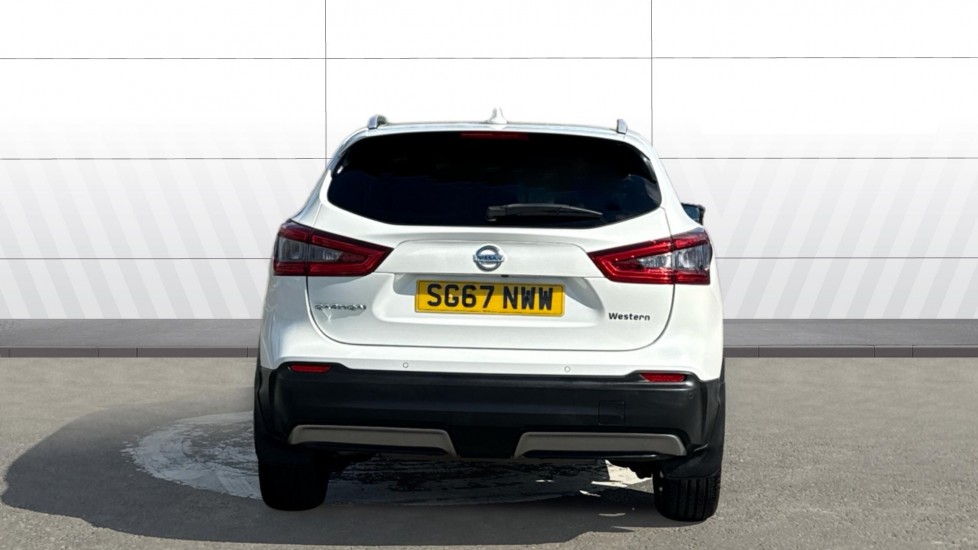 Nissan Qashqai 1.2 DiG-T Tekna 5dr Petrol Hatchback - Image 6