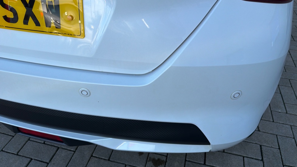 Nissan Micra 0.9 IG-T Acenta 5dr Petrol Hatchback - Image 52