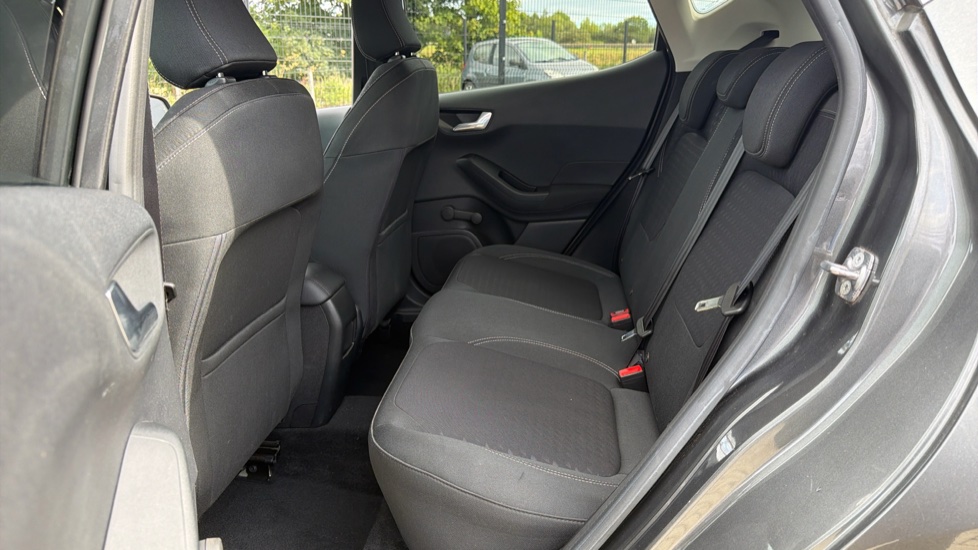 Ford Fiesta 1.0 EcoBoost Titanium 5dr Petrol Hatchback - Image 16