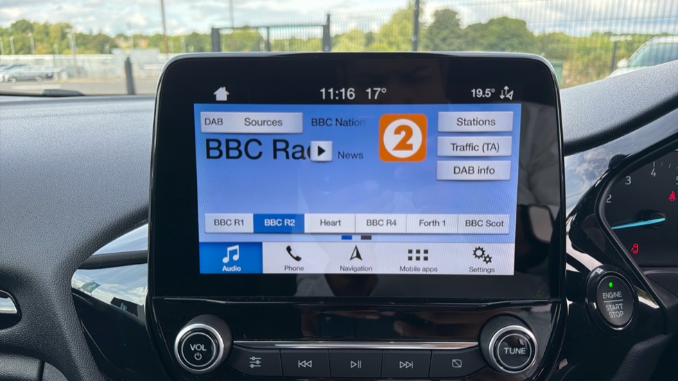 Ford Fiesta 1.0 EcoBoost Titanium 5dr Petrol Hatchback - Image 25