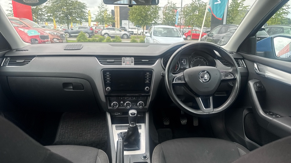 Skoda Octavia 1.6 TDI CR SE 5dr Diesel Hatchback - Image 10