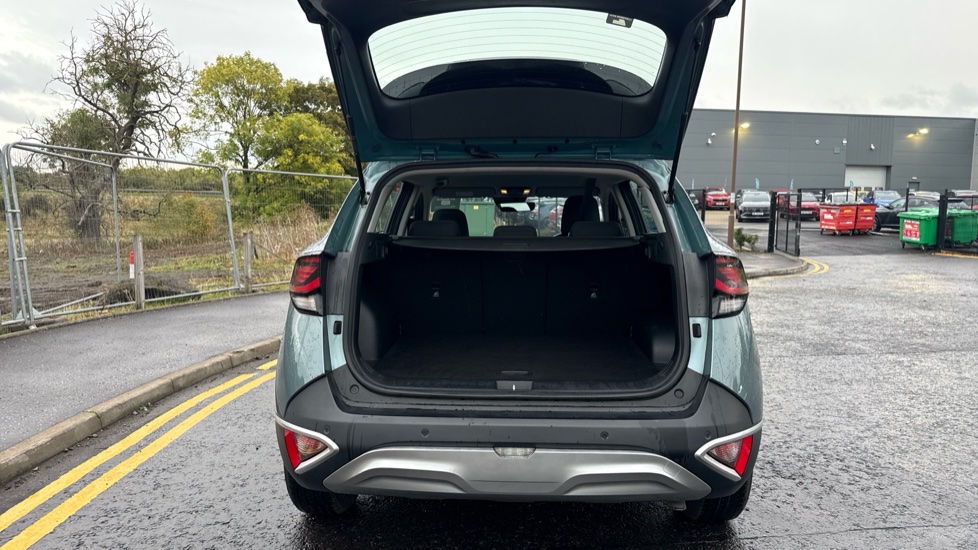 Kia Sportage 1.6T GDi ISG 2 5dr Petrol Estate - Image 4