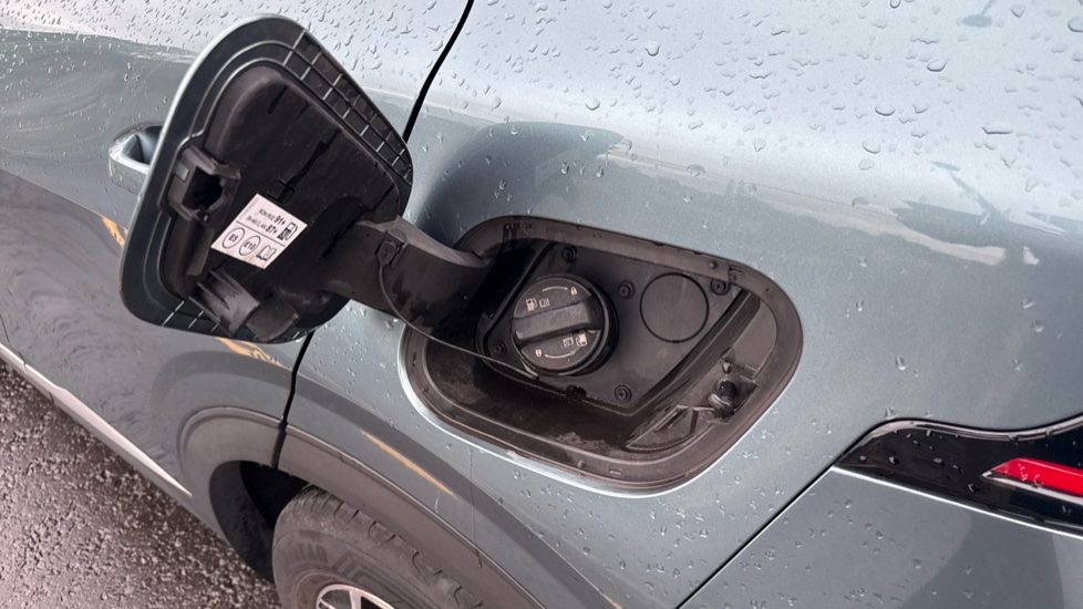 Kia Sportage 1.6T GDi ISG 2 5dr Petrol Estate - Image 32
