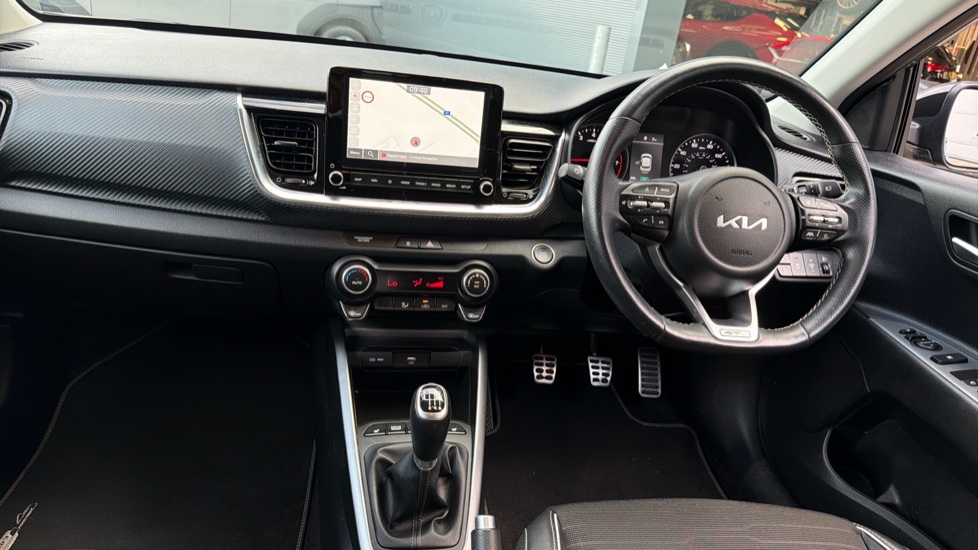 Kia Stonic 1.0T GDi 48V GT-Line S 5dr Petrol Estate - Image 10