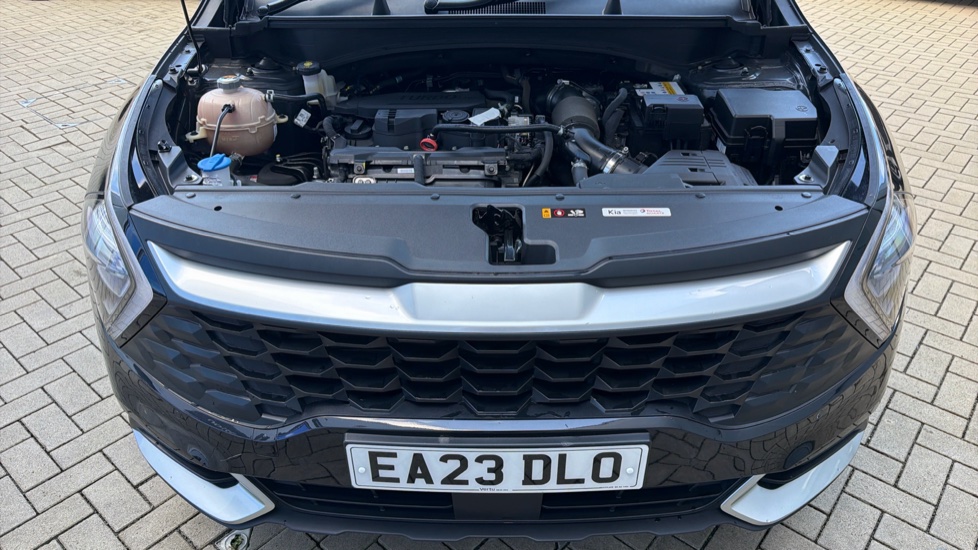 Kia Sportage 1.6T GDi ISG 2 5dr Petrol Estate - Image 8