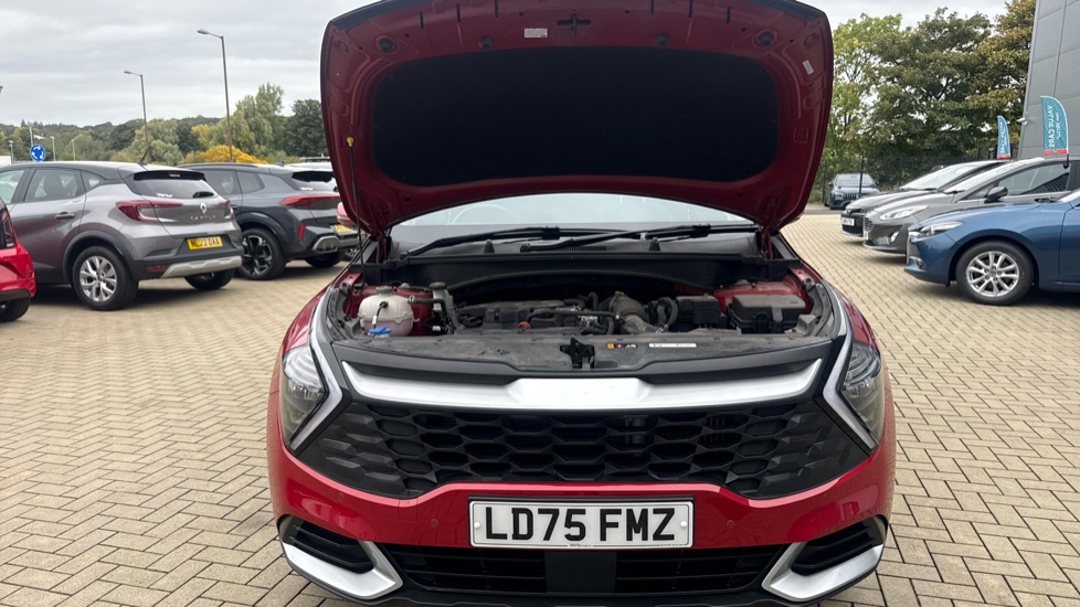 Kia Sportage 1.6T GDi 157 48V ISG 2 5dr Petrol Estate - Image 8
