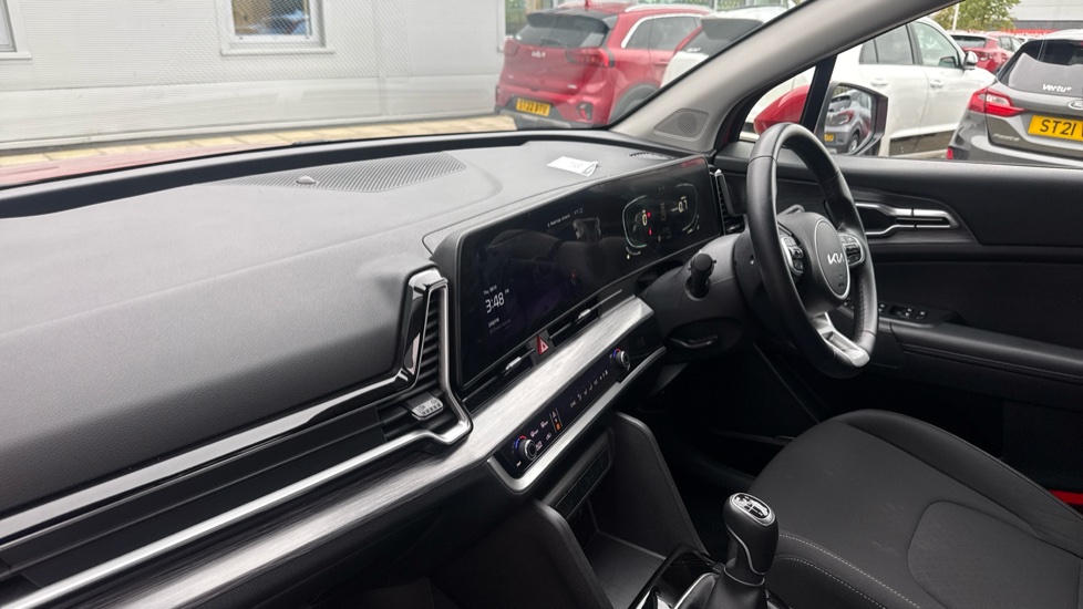 Kia Sportage 1.6T GDi 157 48V ISG 2 5dr Petrol Estate - Image 9