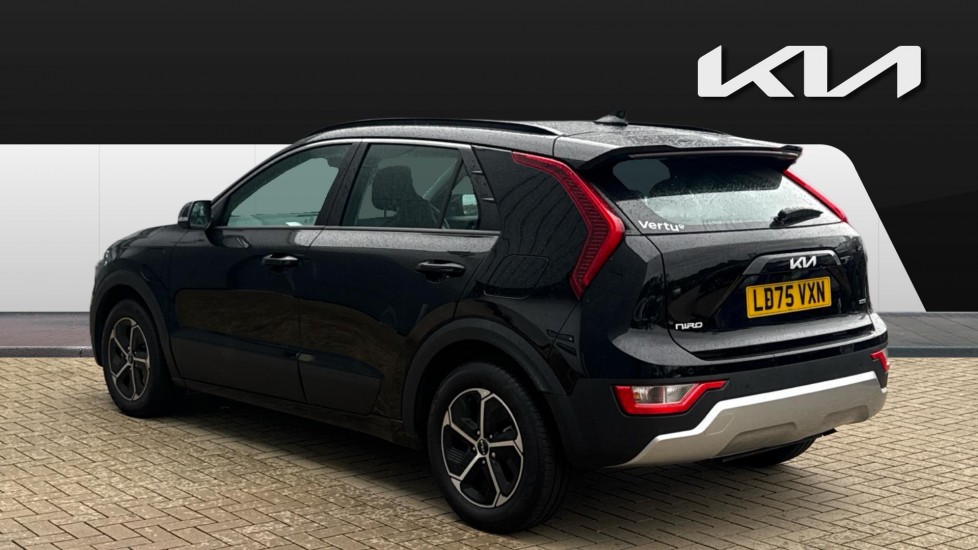 Kia Niro 1.6 GDi 168 PHEV 2 5dr DCT Estate - Image 2