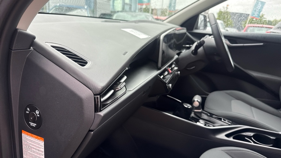 Kia Niro 1.6 GDi 168 PHEV 2 5dr DCT Estate - Image 34