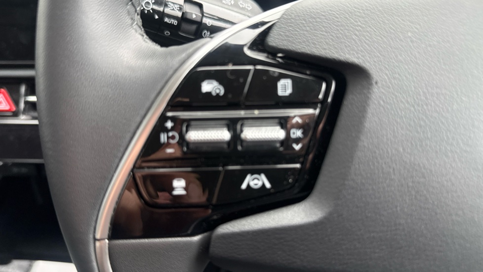 Kia Niro 1.6 GDi 168 PHEV 2 5dr DCT Estate - Image 39