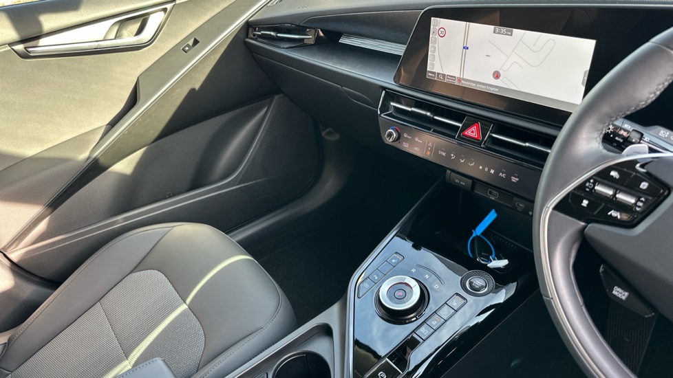 Kia Niro 1.6 GDi 127 Hybrid 3 5dr DCT Hybrid Estate - Image 14