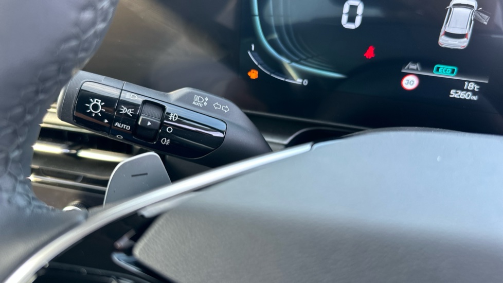 Kia Niro 1.6 GDi 127 Hybrid 3 5dr DCT Hybrid Estate - Image 23