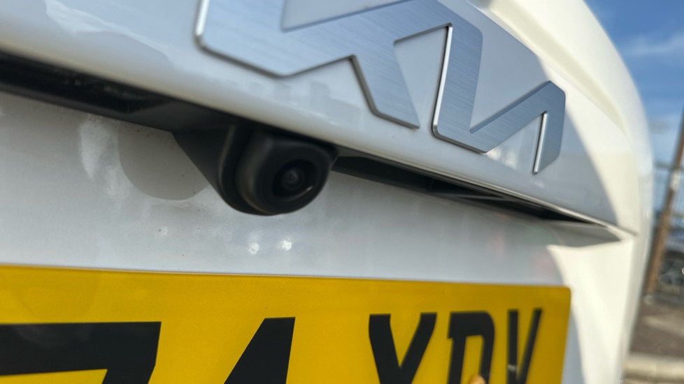 Kia Niro 1.6 GDi 127 Hybrid 3 5dr DCT Hybrid Estate - Image 45