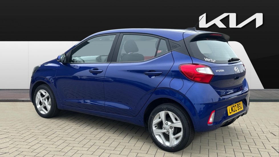 Hyundai i10 1.0 MPi SE Connect 5dr Auto Petrol Hatchback - Image 2