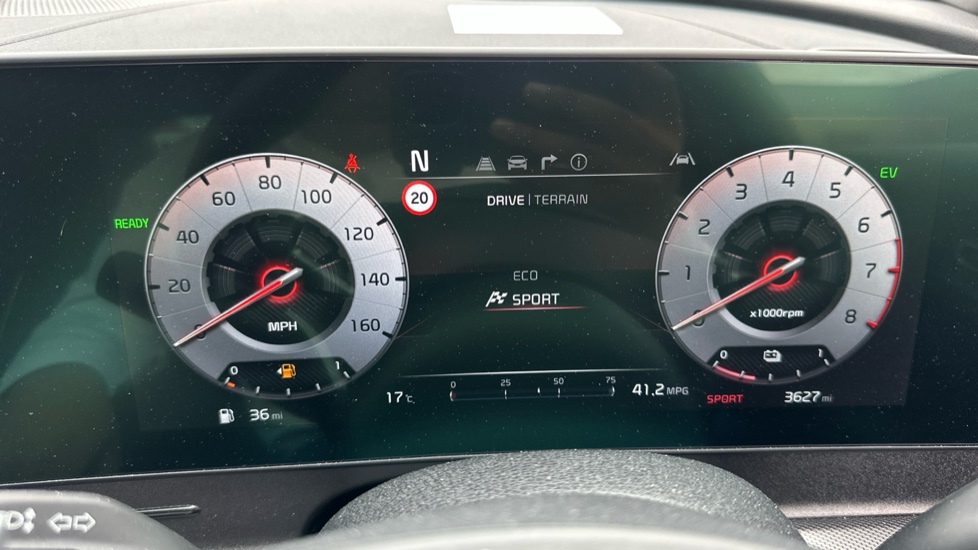 Kia Sportage 1.6T GDi 207 HEV GT-Line S 5dr Auto AWD Hybrid Estate - Image 39