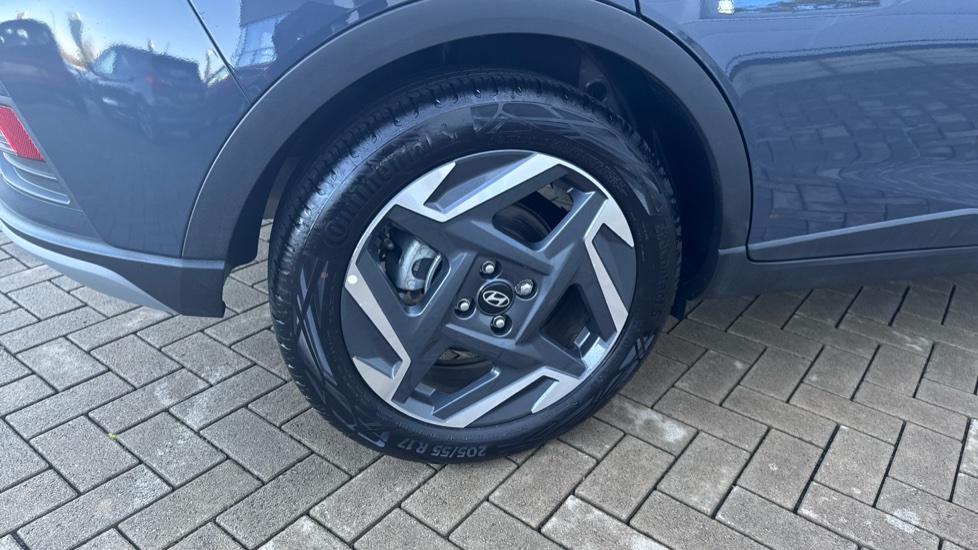 Hyundai BAYON 1.0 TGDi Premium 5dr DCT Petrol Hatchback - Image 32
