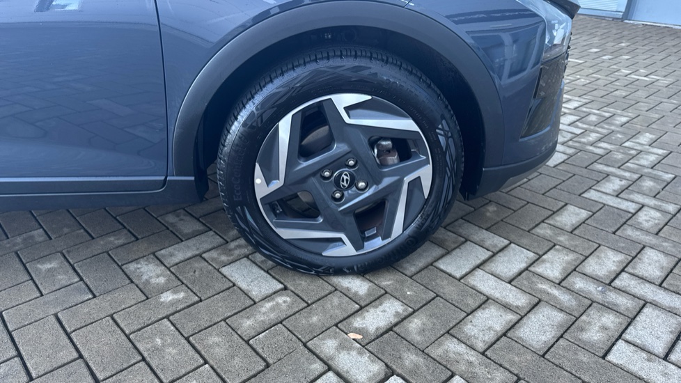 Hyundai BAYON 1.0 TGDi Premium 5dr DCT Petrol Hatchback - Image 34