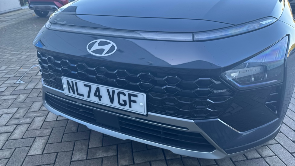 Hyundai BAYON 1.0 TGDi Premium 5dr DCT Petrol Hatchback - Image 40
