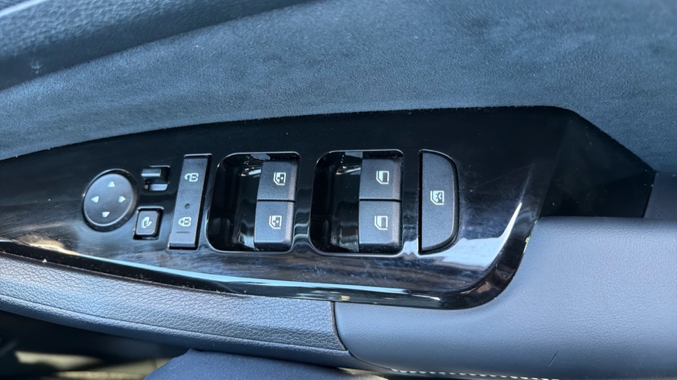 Kia Sportage 1.6T GDi 207 HEV GT-Line 5dr Auto Hybrid Estate - Image 40