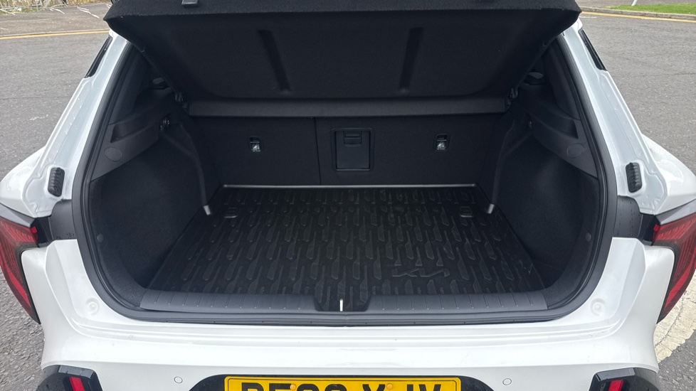 Kia K4 1.0T-GDi 115 48V GT-Line 5dr DCT Petrol Hatchback - Image 4