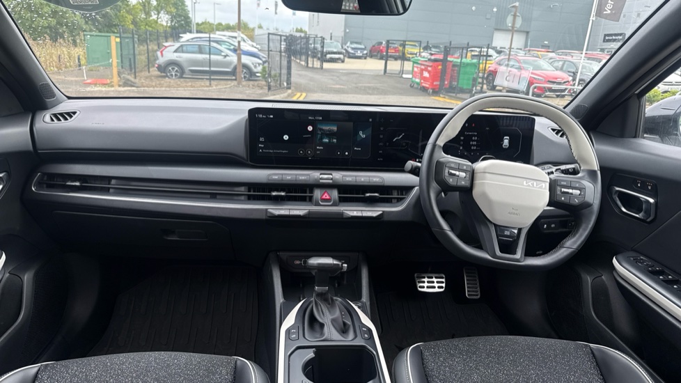 Kia K4 1.0T-GDi 115 48V GT-Line 5dr DCT Petrol Hatchback - Image 10